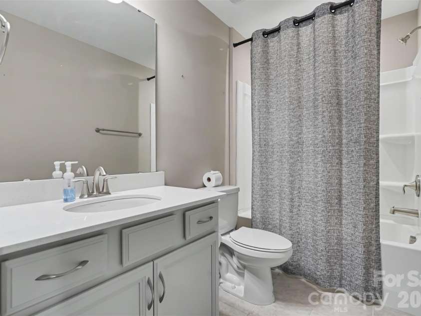 5622 De Vere Drive, Indian Land, SC 29707.  MLS# CAR4400884, YatesRealty ID 37752. 