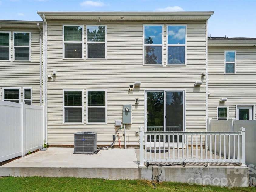 5622 De Vere Drive, Indian Land, SC 29707.  MLS# CAR4400884, YatesRealty ID 37752. 