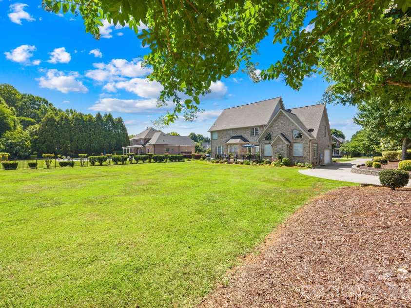 105 Mandarin Drive, Mooresville, NC 28117.  MLS# CAR4400067, YatesRealty ID 37753. Backyard View