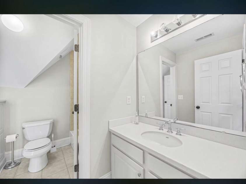 105 Mandarin Drive, Mooresville, NC 28117.  MLS# CAR4400067, YatesRealty ID 37753. Secondary Bathroom