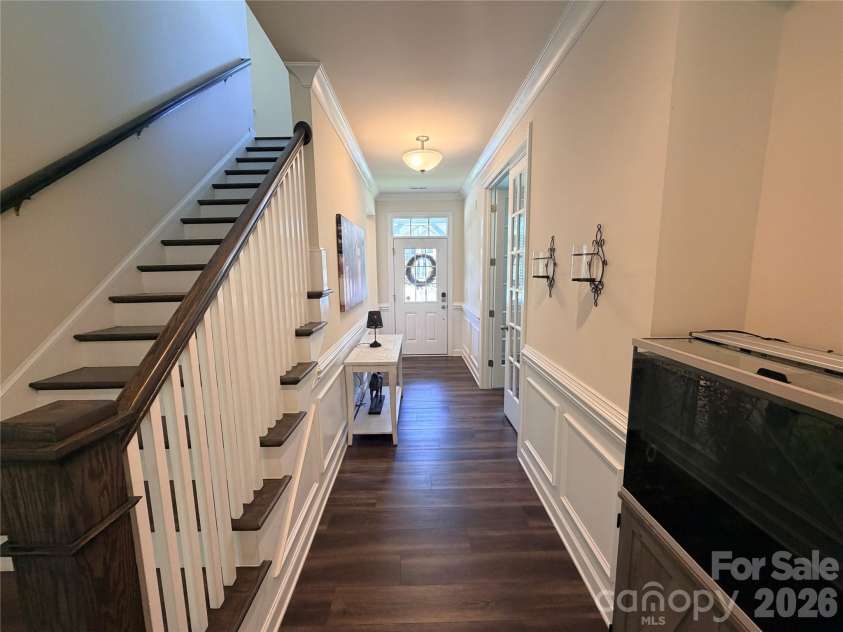 5070 Watersail Way, Lake Wylie, SC 29710.  MLS# CAR4402512, YatesRealty ID 37755. 