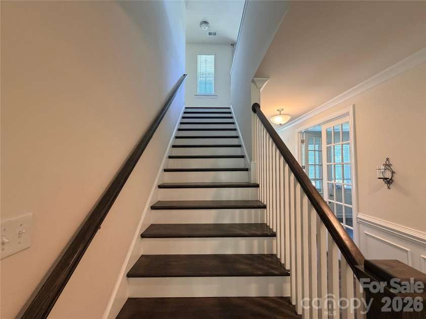 5070 Watersail Way, Lake Wylie, SC 29710.  MLS# CAR4402512, YatesRealty ID 37755. 