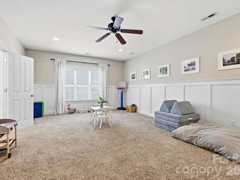 16723 Spruell Street, Huntersville, NC 28078.  MLS# CAR4400286, YatesRealty ID 37759. 