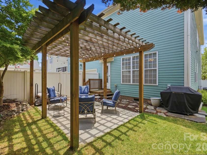 16723 Spruell Street, Huntersville, NC 28078.  MLS# CAR4400286, YatesRealty ID 37759. 