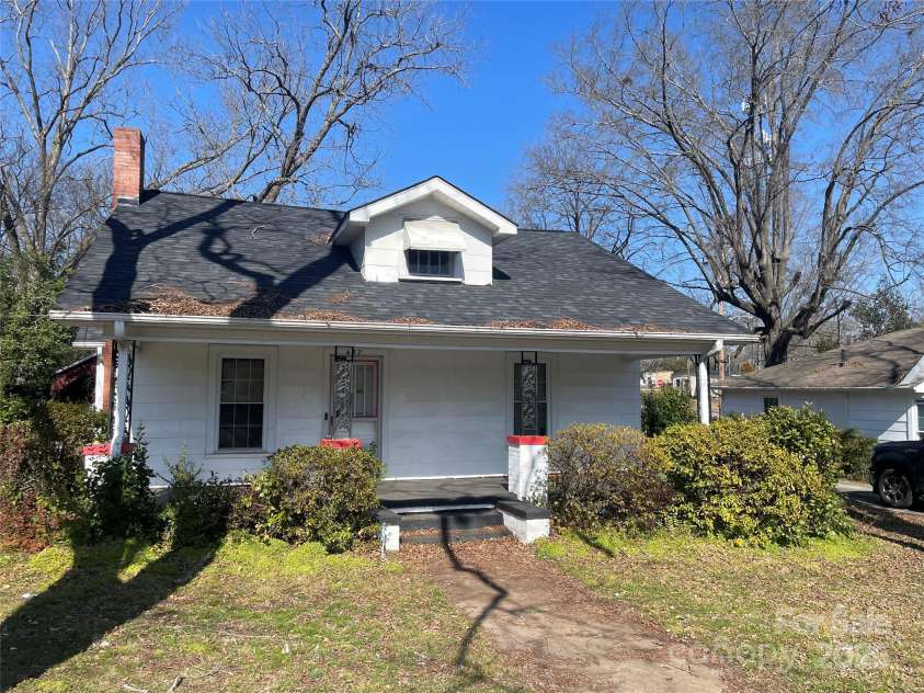 437 & 437 1/2 Hope Street, Rock Hill, SC 29730.  MLS# CAR4226933, YatesRealty ID 3776. 
