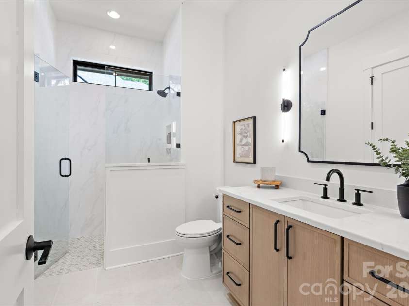 3035 Florida Avenue, Charlotte, NC 28205.  MLS# CAR4396817, YatesRealty ID 37761. 