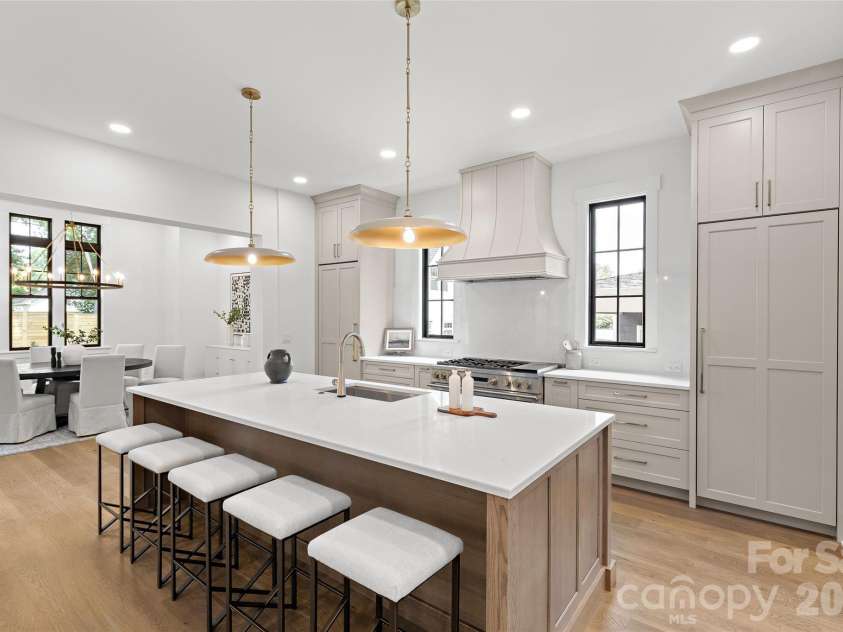 3035 Florida Avenue, Charlotte, NC 28205.  MLS# CAR4396817, YatesRealty ID 37761. 