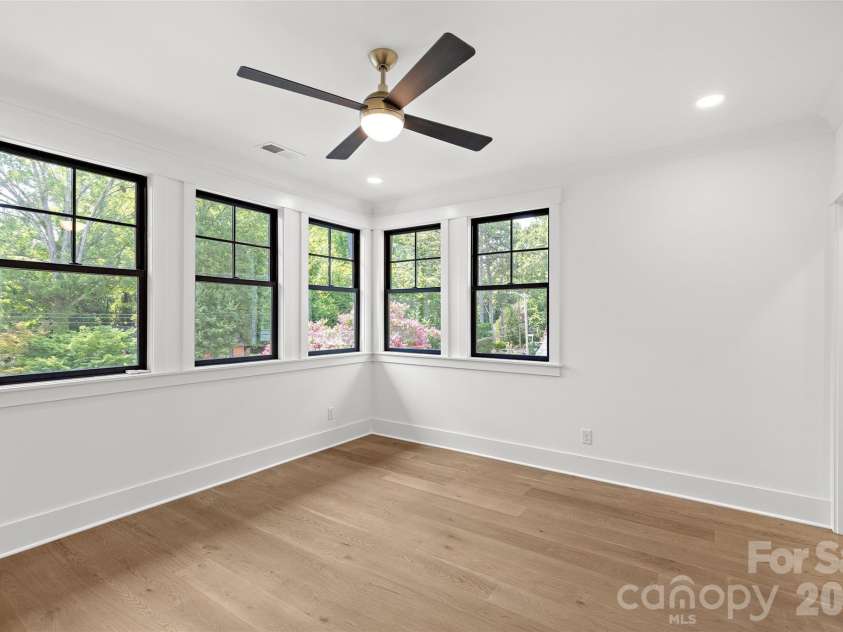 3035 Florida Avenue, Charlotte, NC 28205.  MLS# CAR4396817, YatesRealty ID 37761. 