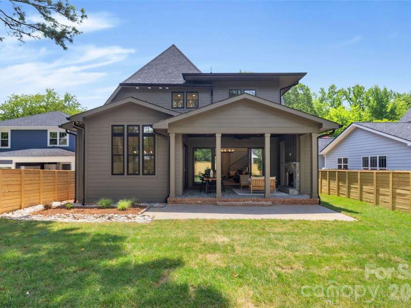 3035 Florida Avenue, Charlotte, NC 28205.  MLS# CAR4396817, YatesRealty ID 37761. 