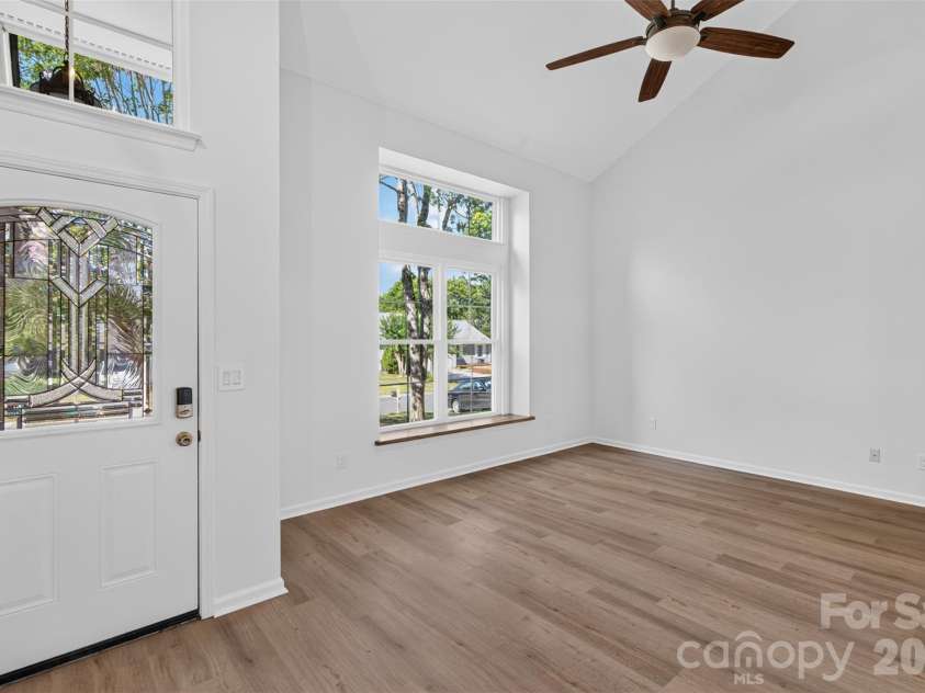 6815 Oldecastle Court, Charlotte, NC 28277.  MLS# CAR4403085, YatesRealty ID 37762. 