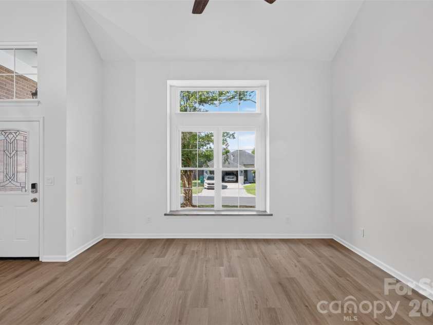 6815 Oldecastle Court, Charlotte, NC 28277.  MLS# CAR4403085, YatesRealty ID 37762. 