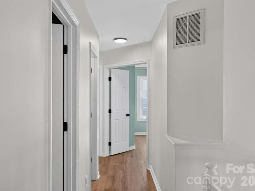 6815 Oldecastle Court, Charlotte, NC 28277.  MLS# CAR4403085, YatesRealty ID 37762. 