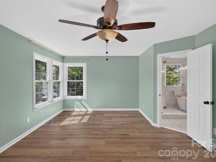 6815 Oldecastle Court, Charlotte, NC 28277.  MLS# CAR4403085, YatesRealty ID 37762. 