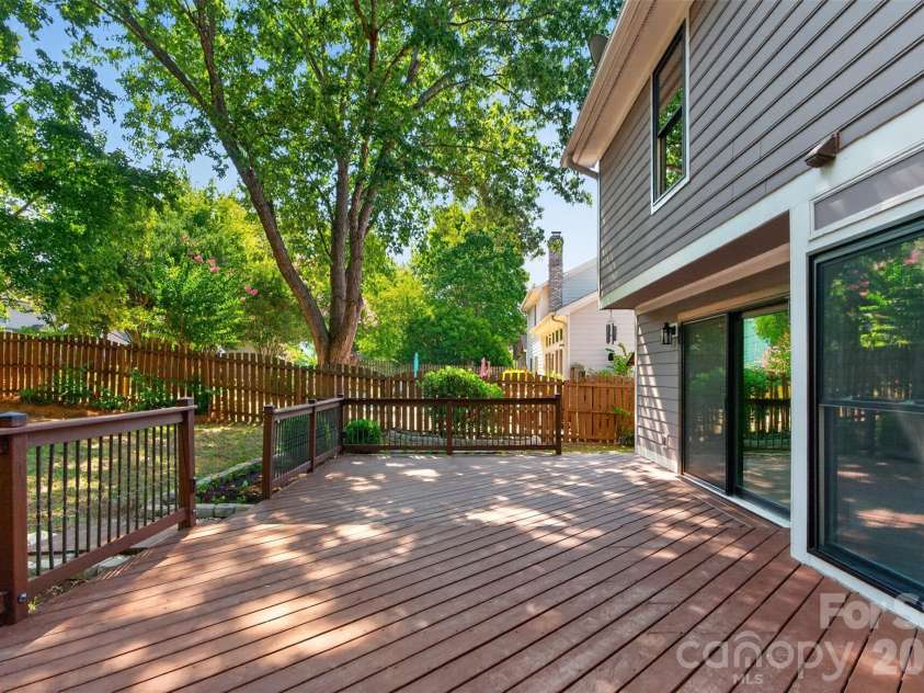 6815 Oldecastle Court, Charlotte, NC 28277.  MLS# CAR4403085, YatesRealty ID 37762. 