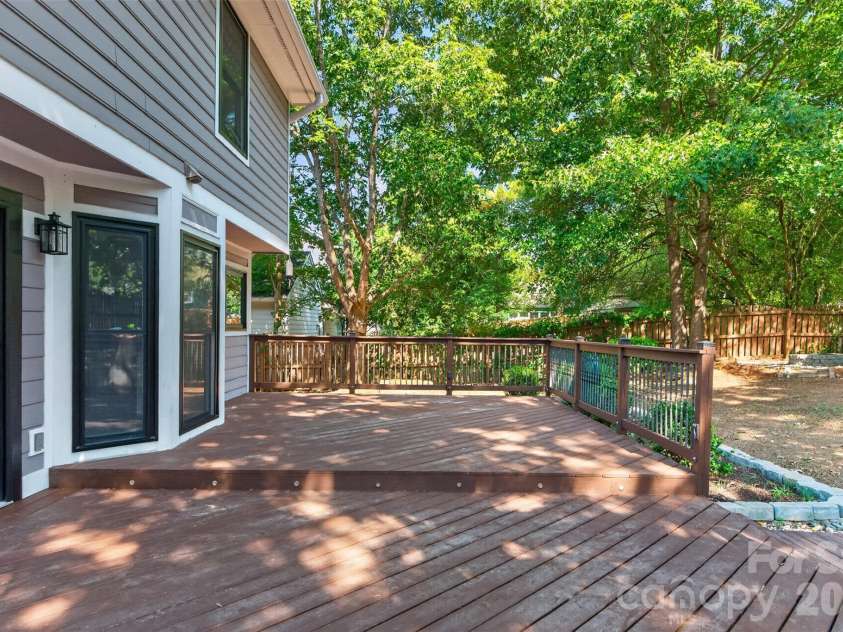 6815 Oldecastle Court, Charlotte, NC 28277.  MLS# CAR4403085, YatesRealty ID 37762. 