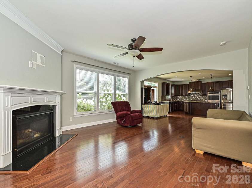 2019 Silverwood Drive, Waxhaw, NC 28173.  MLS# CAR4404290, YatesRealty ID 37763. Great Room
