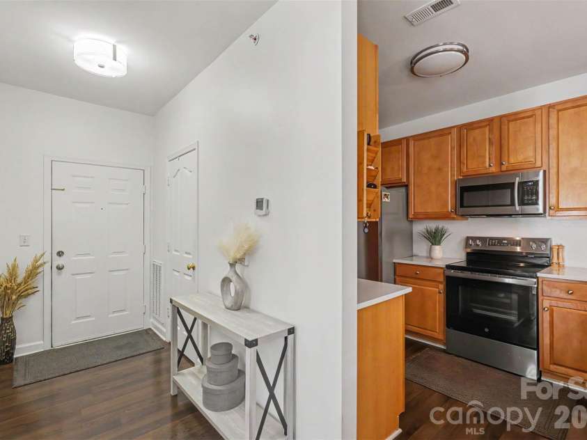 11855 Ridgeway Park Drive, Charlotte, NC 28277.  MLS# CAR4401248, YatesRealty ID 37764. 