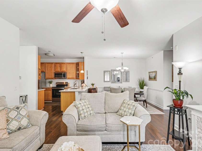 11855 Ridgeway Park Drive, Charlotte, NC 28277.  MLS# CAR4401248, YatesRealty ID 37764. 