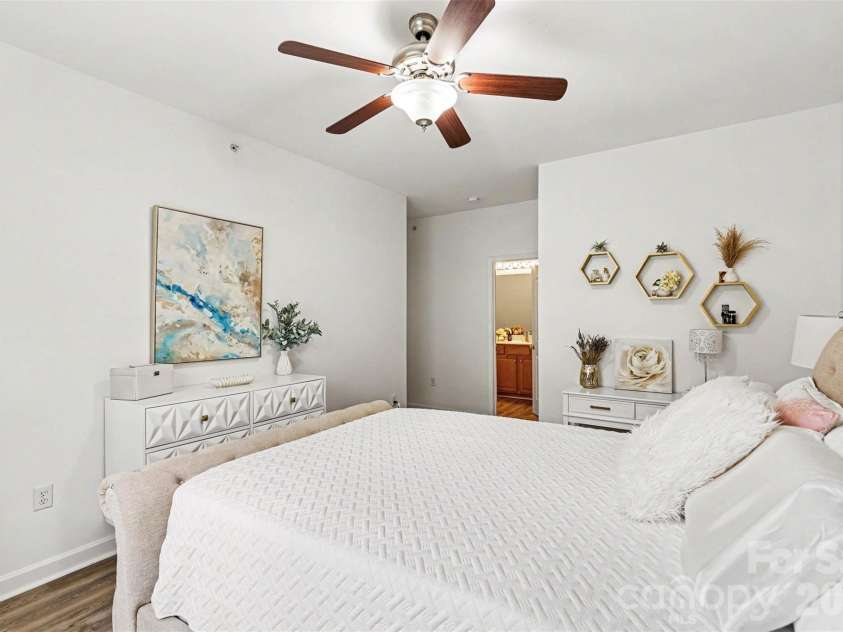 11855 Ridgeway Park Drive, Charlotte, NC 28277.  MLS# CAR4401248, YatesRealty ID 37764. 