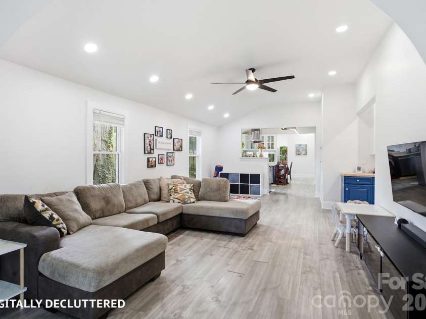 443 & 447 Brandon Street, Davidson, NC 28036.  MLS# CAR4398578, YatesRealty ID 37766. 