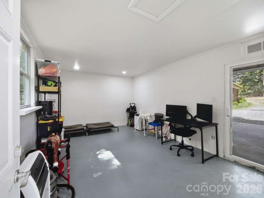 443 & 447 Brandon Street, Davidson, NC 28036.  MLS# CAR4398578, YatesRealty ID 37766. 