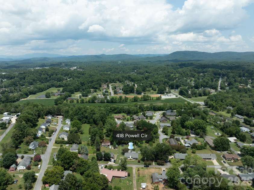 418 Powell Circle, Lenoir, NC 28645.  MLS# CAR4400790, YatesRealty ID 37767. 