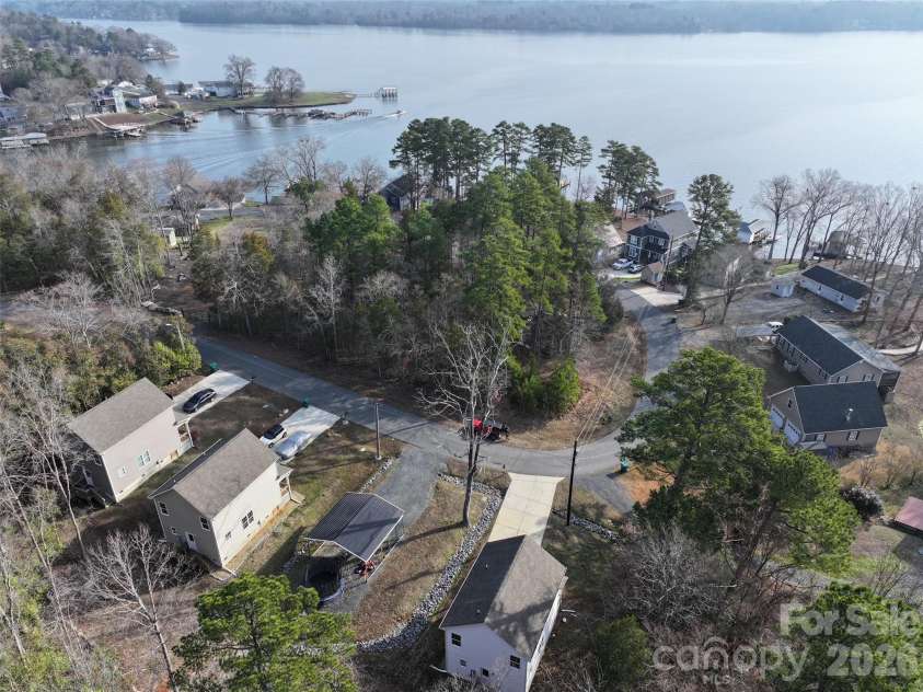 518 Lake Head Road, Norwood, NC 28128.  MLS# CAR4321250, YatesRealty ID 3777. 