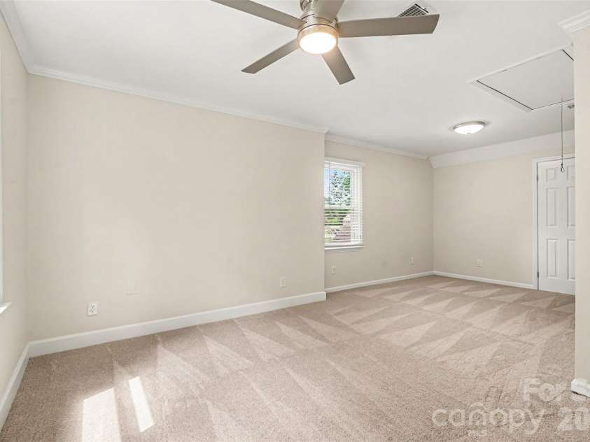 4724 Weddington Matthews Road, Matthews, NC 28104.  MLS# CAR4396504, YatesRealty ID 37770. 