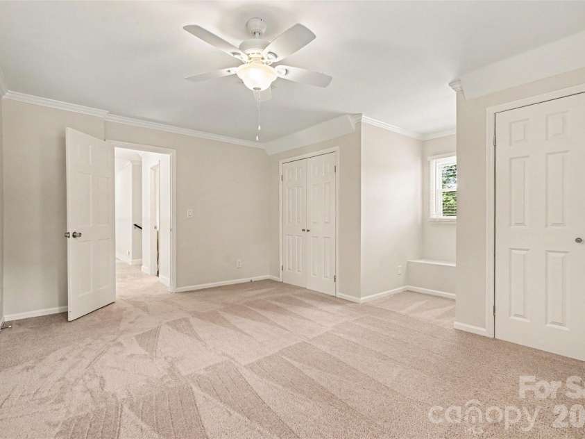 4724 Weddington Matthews Road, Matthews, NC 28104.  MLS# CAR4396504, YatesRealty ID 37770. 