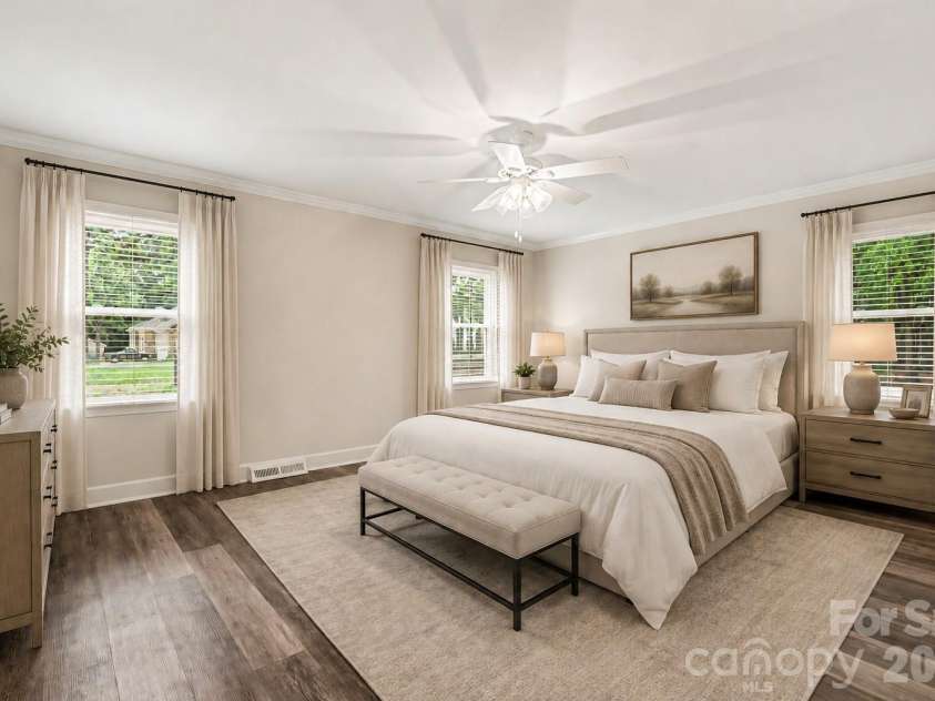 4724 Weddington Matthews Road, Matthews, NC 28104.  MLS# CAR4396504, YatesRealty ID 37770. Virtually staged
