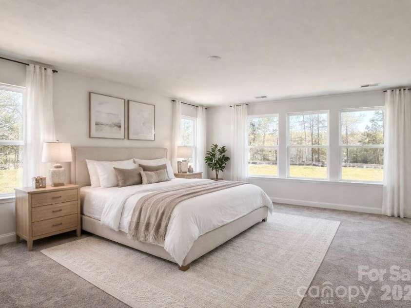 7617 Ethora Way, Charlotte, NC 28216.  MLS# CAR4373564, YatesRealty ID 37772. Owner's Suite
