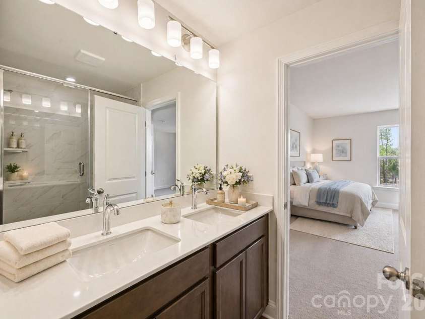 7625 Ethora Way, Charlotte, NC 28216.  MLS# CAR4377533, YatesRealty ID 37773. Owner's Bath - Digital Representation.