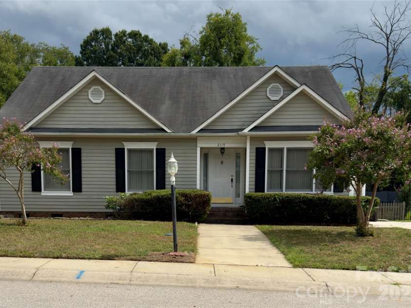 2119 Summers Glen, Rock Hill, SC 29732.  MLS# CAR4404867, YatesRealty ID 37778. Front Exterior