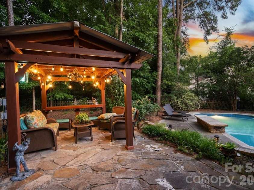 10701 Pomerane Place, Charlotte, NC 28277.  MLS# CAR4402076, YatesRealty ID 37780. 