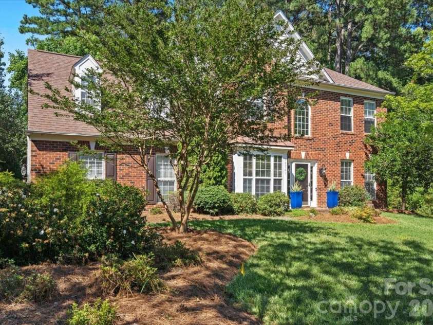 10701 Pomerane Place, Charlotte, NC 28277.  MLS# CAR4402076, YatesRealty ID 37780. 