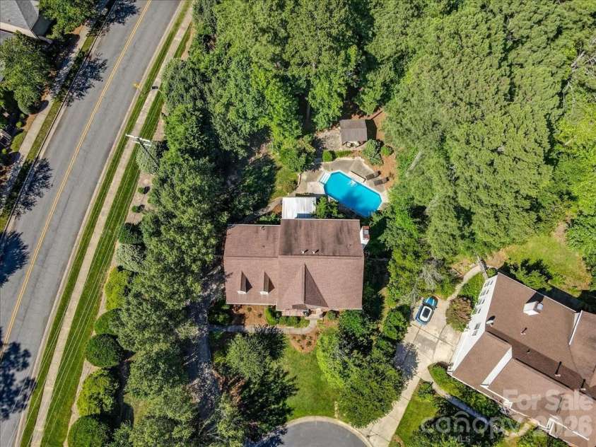 10701 Pomerane Place, Charlotte, NC 28277.  MLS# CAR4402076, YatesRealty ID 37780. 