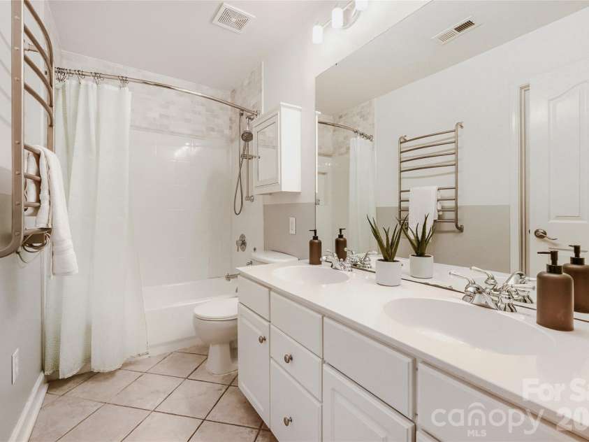 10701 Pomerane Place, Charlotte, NC 28277.  MLS# CAR4402076, YatesRealty ID 37780. 