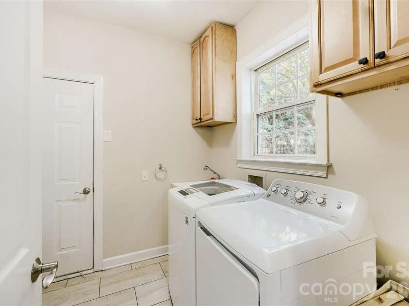 10701 Pomerane Place, Charlotte, NC 28277.  MLS# CAR4402076, YatesRealty ID 37780. 