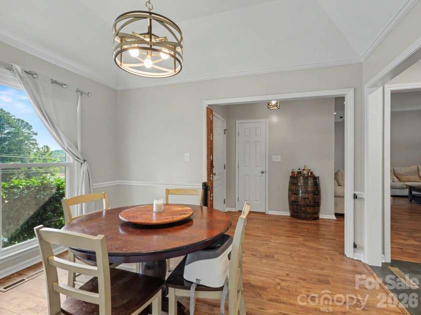 8301 Mooresville Road, Concord, NC 28027.  MLS# CAR4397469, YatesRealty ID 37781. 
