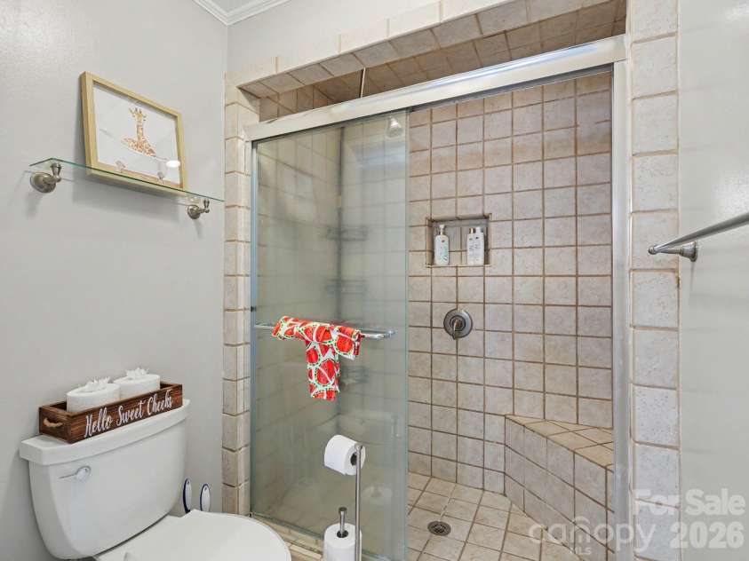 8301 Mooresville Road, Concord, NC 28027.  MLS# CAR4397469, YatesRealty ID 37781. 
