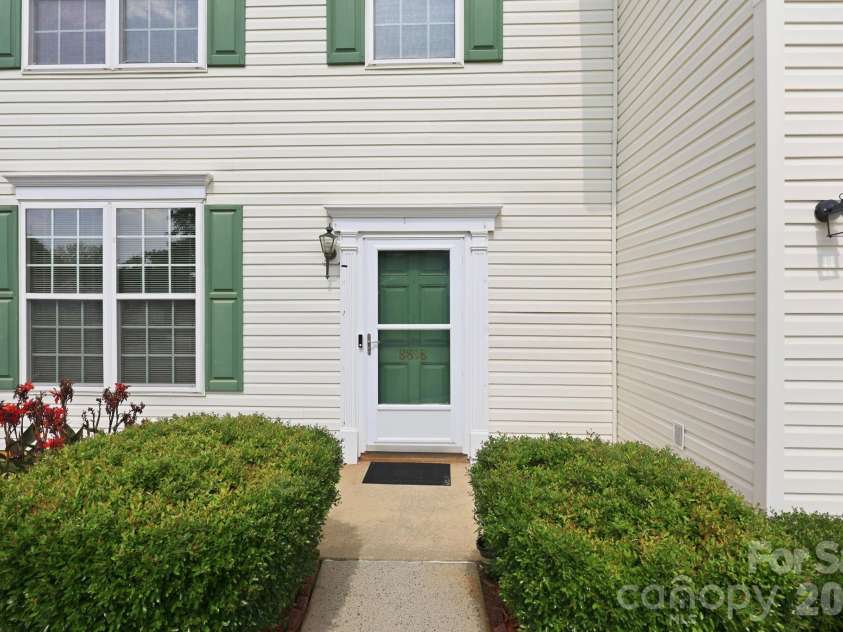 8818 Norway Court, Charlotte, NC 28269.  MLS# CAR4401510, YatesRealty ID 37782. 