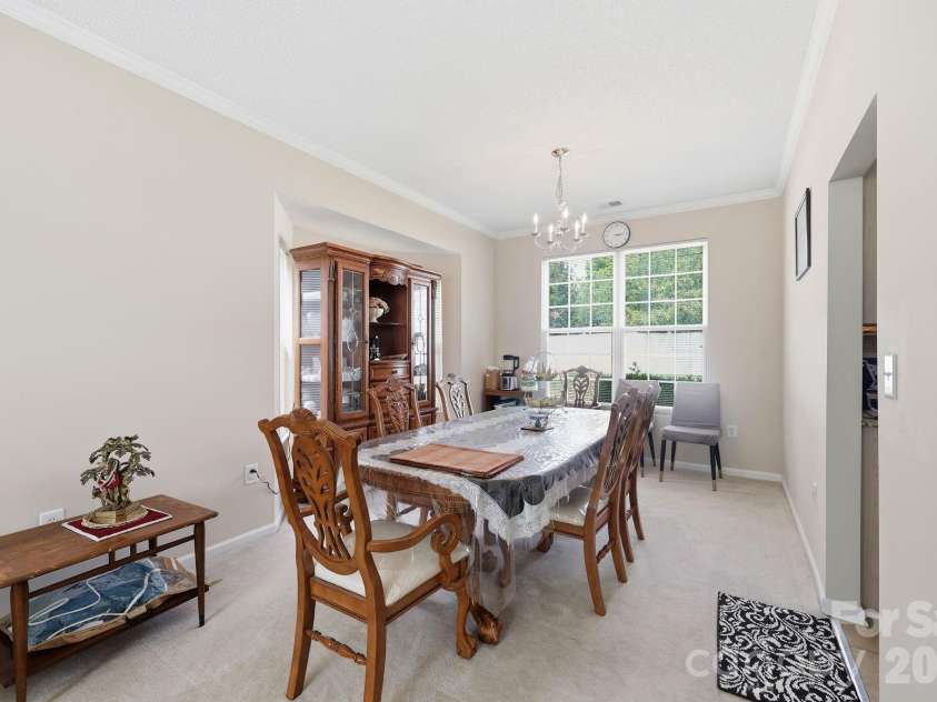8818 Norway Court, Charlotte, NC 28269.  MLS# CAR4401510, YatesRealty ID 37782. 