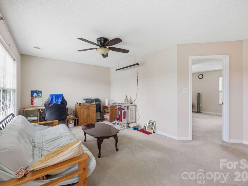 8818 Norway Court, Charlotte, NC 28269.  MLS# CAR4401510, YatesRealty ID 37782. 