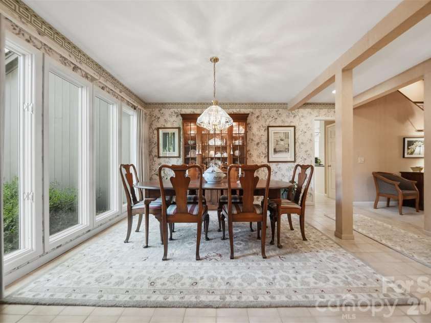 414 Stonecroft Drive, Lenoir, NC 28645.  MLS# CAR4403017, YatesRealty ID 37786. 