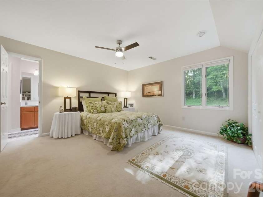 414 Stonecroft Drive, Lenoir, NC 28645.  MLS# CAR4403017, YatesRealty ID 37786. 