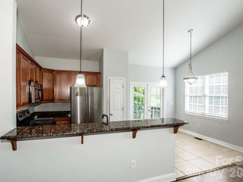 127 Wood Acre Drive, Mooresville, NC 28115.  MLS# CAR4414654, YatesRealty ID 37788. Kitchen
