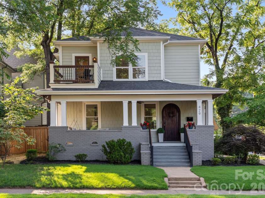 429 Pecan Avenue, Charlotte, NC 28204.  MLS# CAR4387793, YatesRealty ID 37789. 