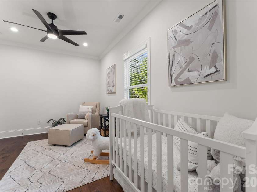 429 Pecan Avenue, Charlotte, NC 28204.  MLS# CAR4387793, YatesRealty ID 37789. 