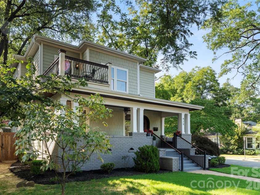 429 Pecan Avenue, Charlotte, NC 28204.  MLS# CAR4387793, YatesRealty ID 37789. 