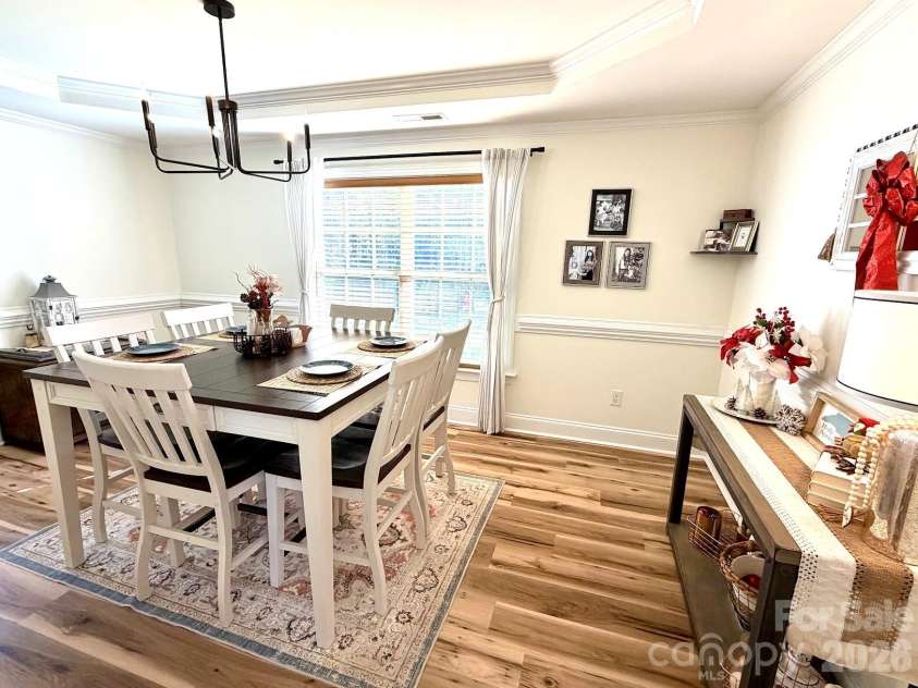 1421 Dexter Ridge Drive, Holly Springs, NC 27540.  MLS# CAR4340790, YatesRealty ID 3779. 